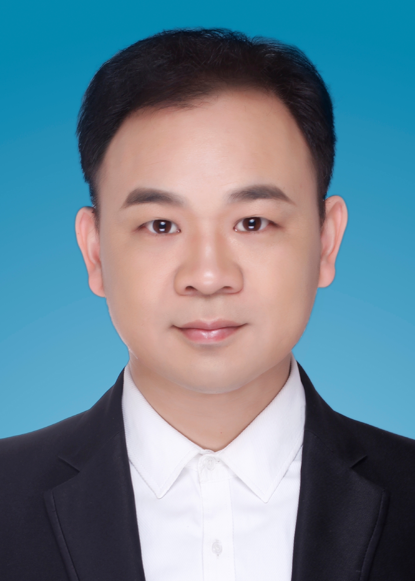 何东海